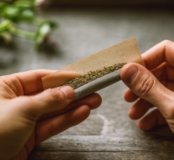 Sustituto del tabaco sin nicotina: la alternativa natural para dejar de fumar