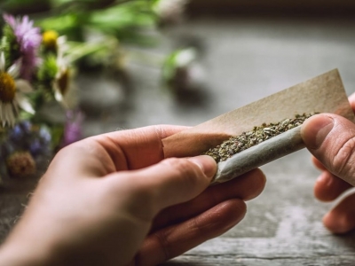 Sustituto del tabaco sin nicotina: la alternativa natural para dejar de fumar
