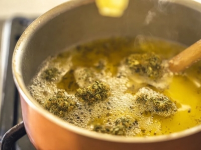 ¿Cómo hacer mantequilla de cannabis CBD?